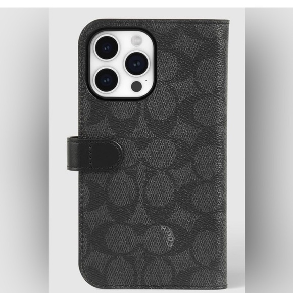 Coach (R $129) authentic IPhone 15 Pro Max Case Wallet NWT - Picture 3 of 13